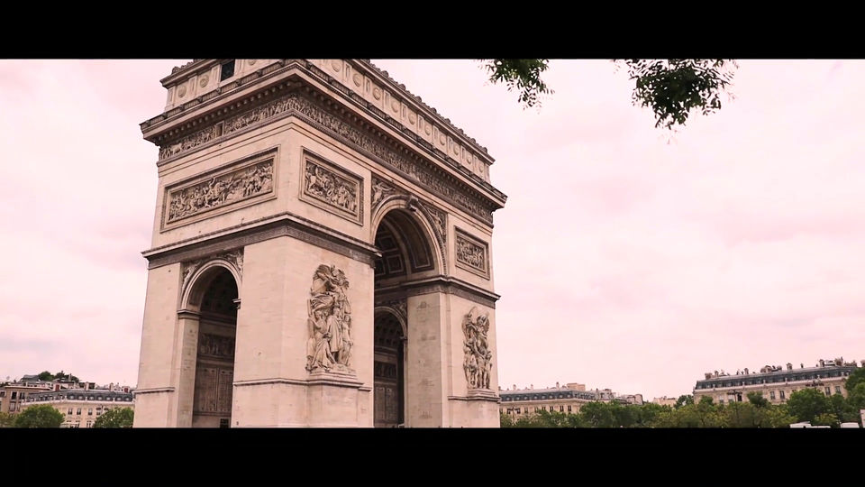 Paris Presentation Behind the scene
